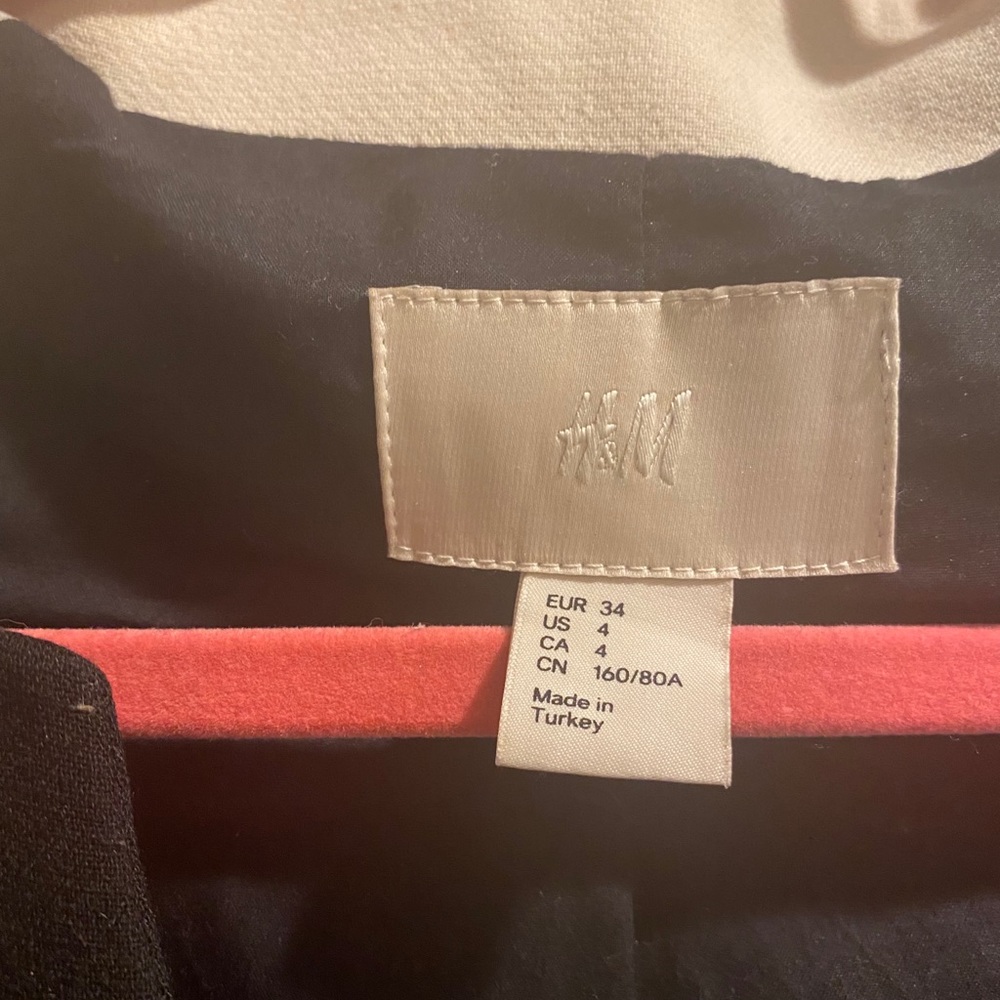 H&M Jacket - Picture 2 of 3